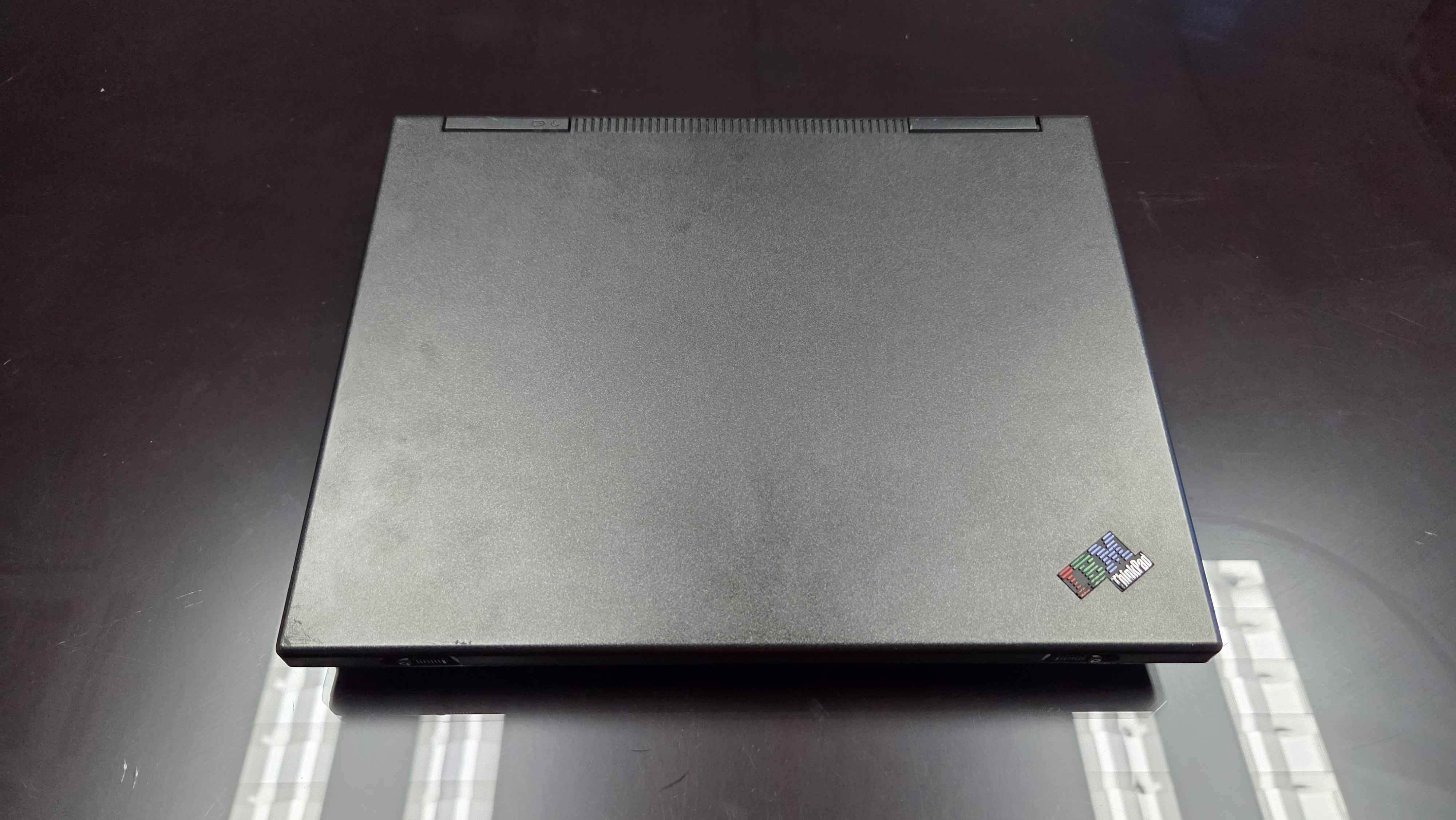 IBM ThinkPad 240 Series - MacDat