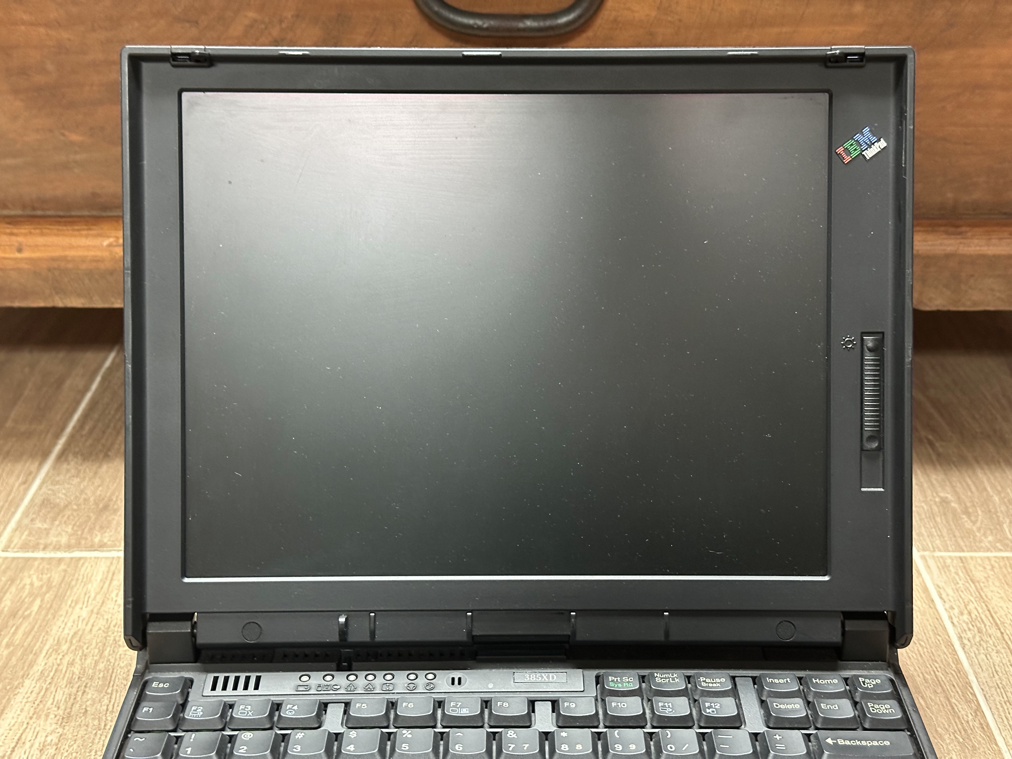 3lectr1c's Laptop Collection - IBM ThinkPad 385XD